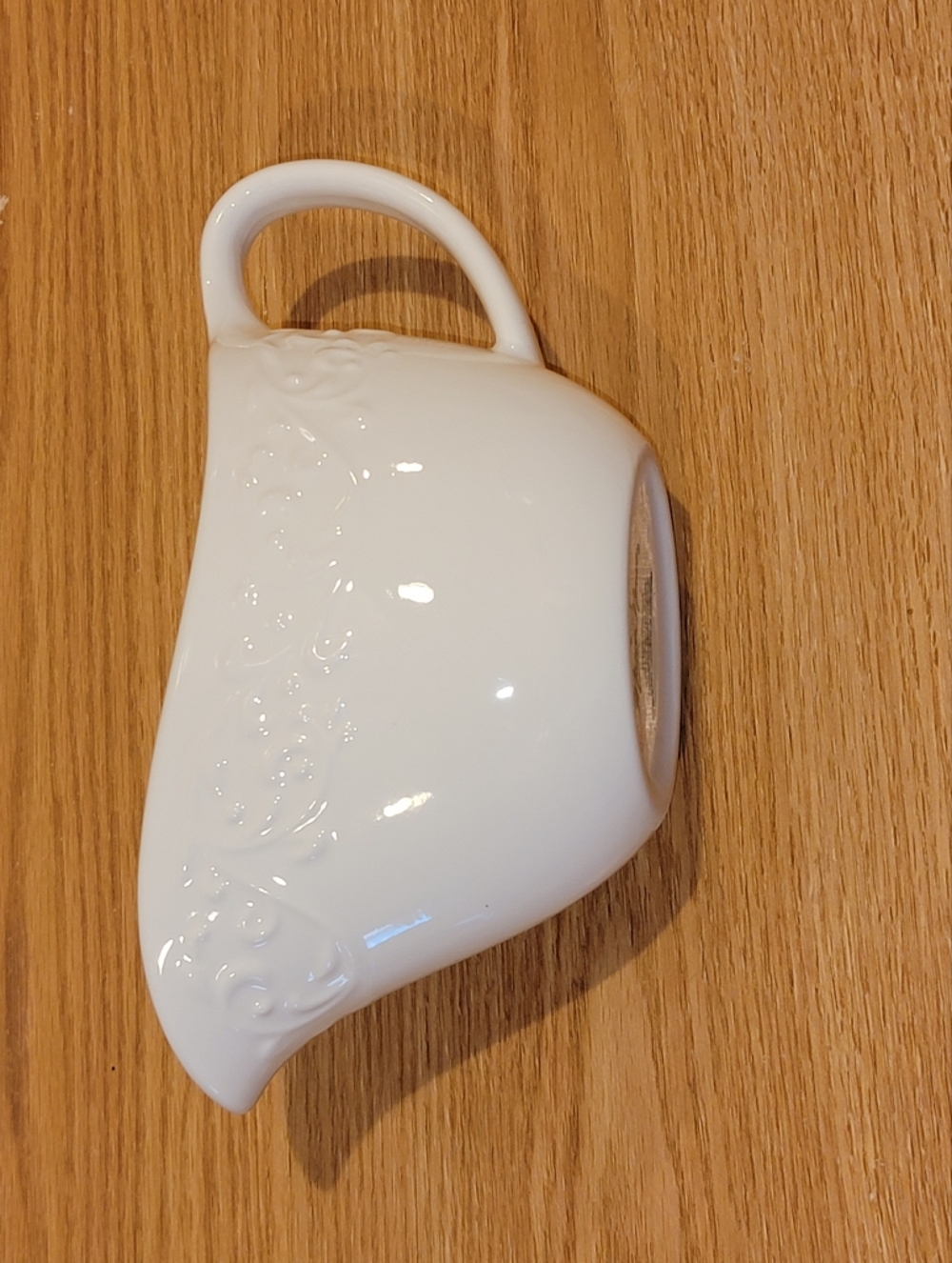 Maison Nuevo White Ceramic Gravy Bowl Home Essentials Textured Scroll